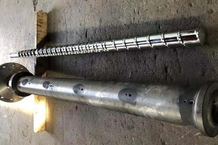 注塑機機筒螺桿使用時需要注意哪些事項？